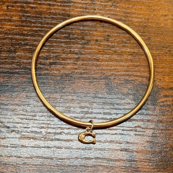 Coach 2pc goldtone bangle bracelet set 7.5 - Picture 7 of 10
